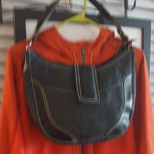 Vintage America Black Shoulder Bag